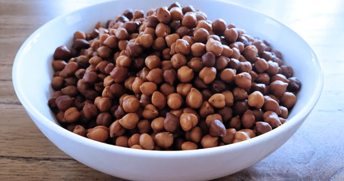 Black Chickpeas Recipes: A Comprehensive Guide about Health Benefits, and More